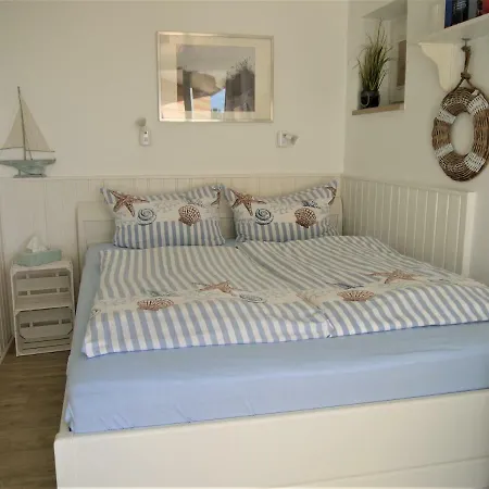 Strandperle 3 *